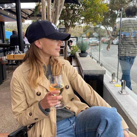 Meet your Posher, Rūta - Picture 1 of 1